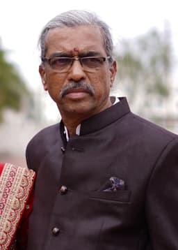 Sumant Madhav Kulkarni